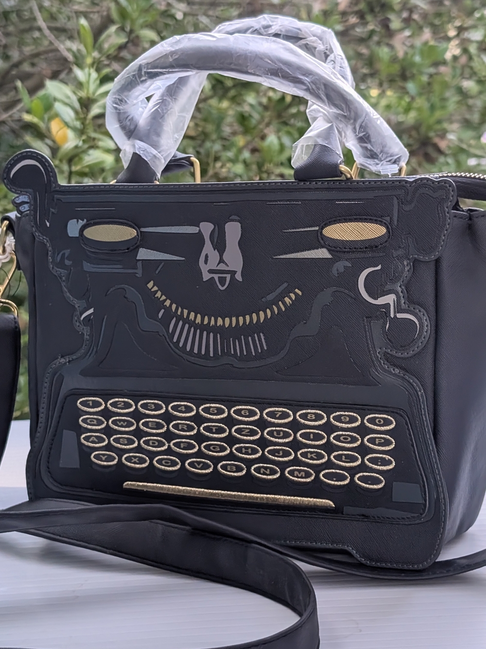 *NWT* Loungefly "Wednesday" Black Typewriter Handbag - Picture 6 of 16